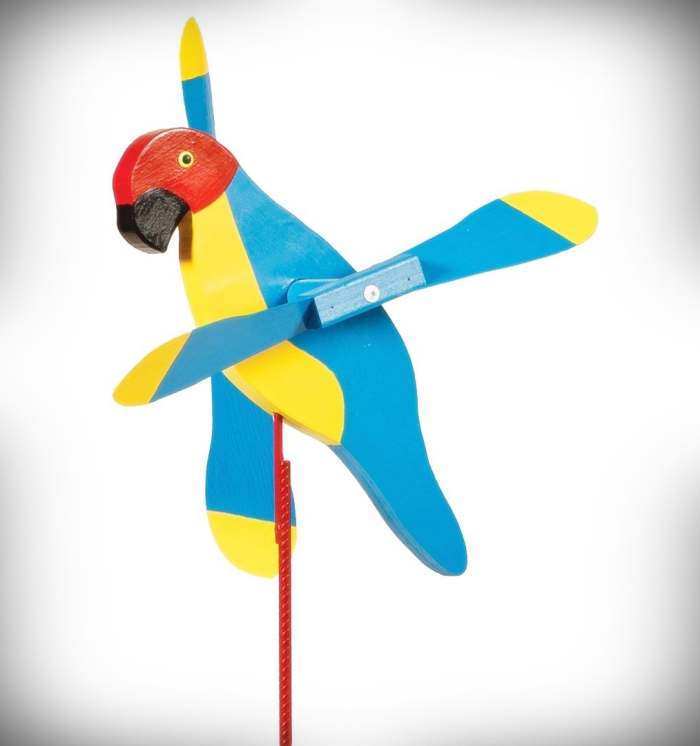 Whirlybird Macaw Spinner w/Pole